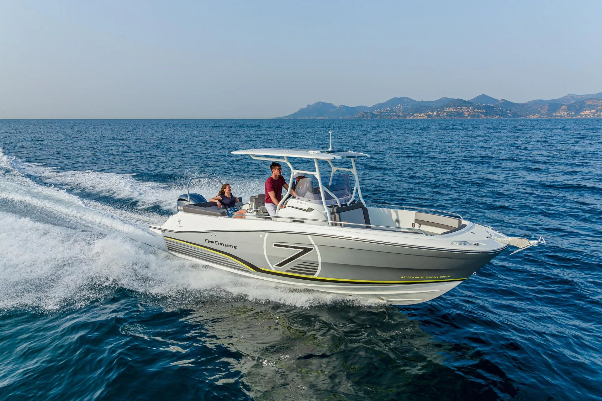 Cap Camarat 7.5 CC — Navalia Yachting